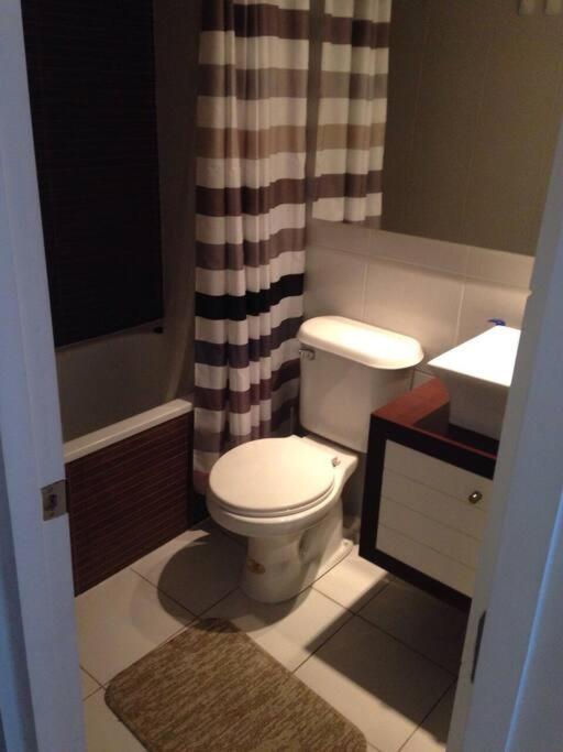 Apartamento Depto En Lira Con Santa Isabel Santiago